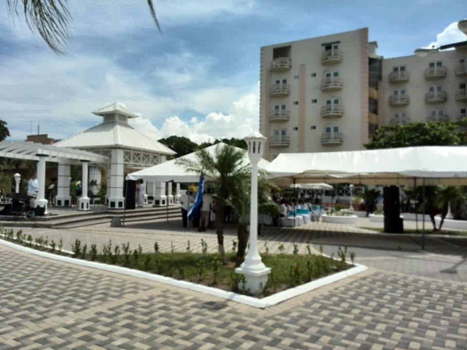 Hotel Art Deco Beach Ла-Сейба Екстер'єр фото